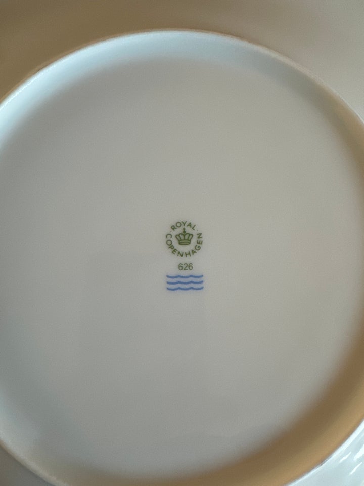 Porcelæn, Tallerkner, Royal