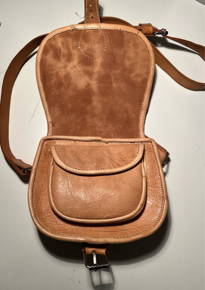 Crossbody, andet mærke,