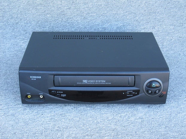 VHS videomaskine, Schneider,