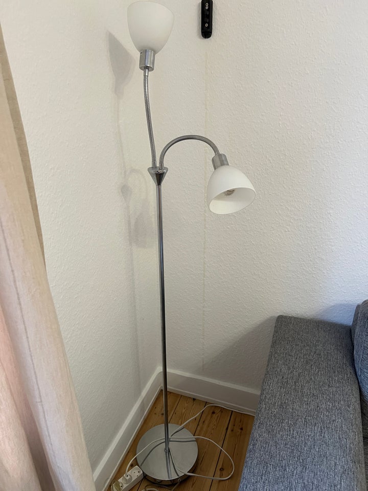 Standerlampe