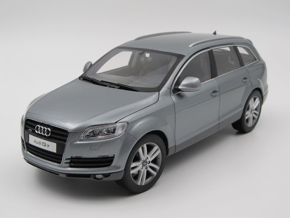 Modelbil, KYOSHO - Audi Q7 4,2 FSI