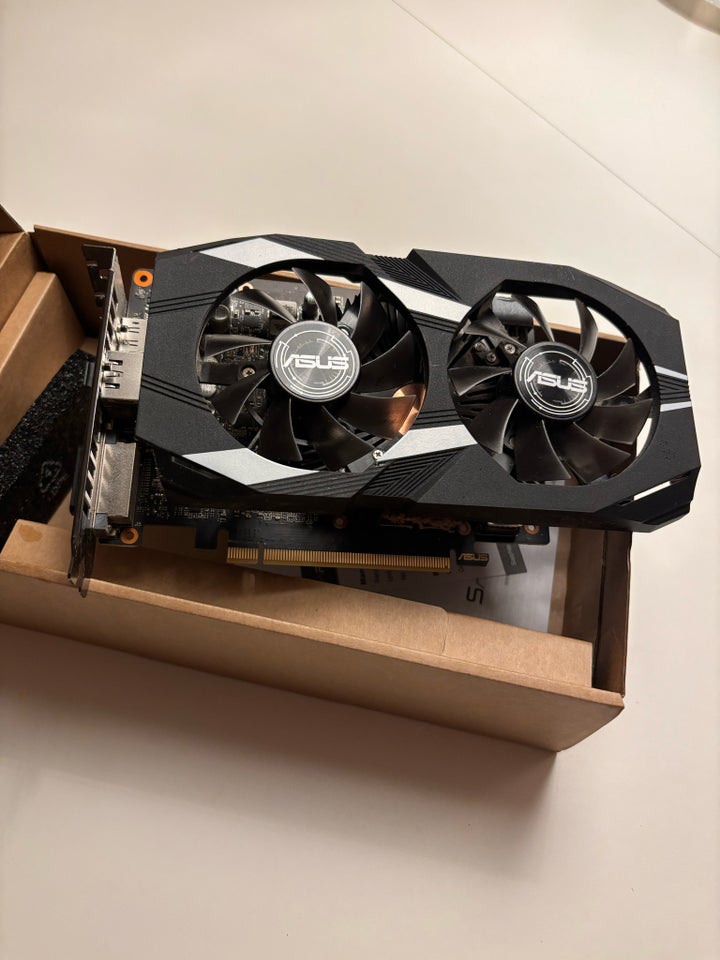 GeForce GTX 1660 Ti Dual OC Asus , 6 GB