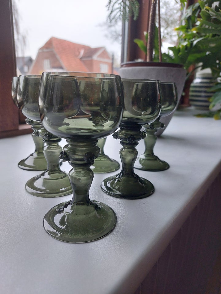 Glas, Vinglas, Rømer