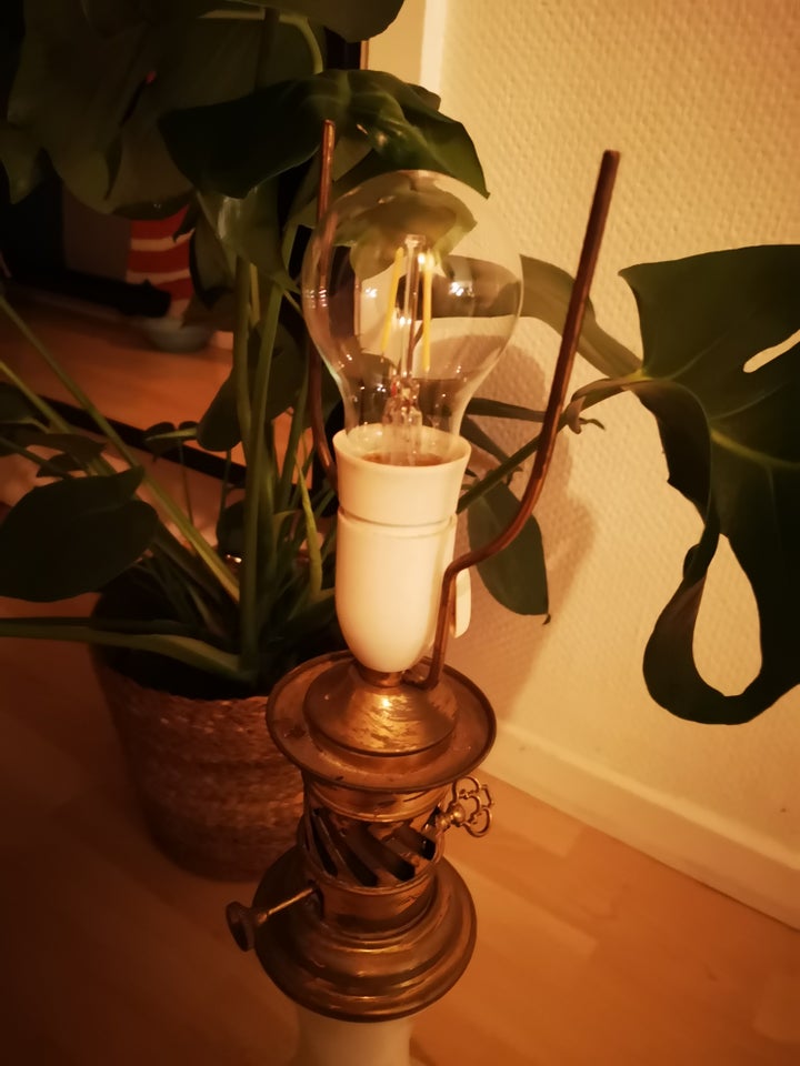 Lampe