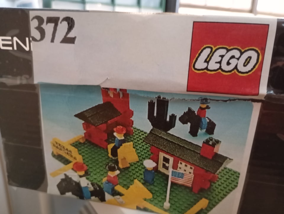 Lego andet, Lego nr 372