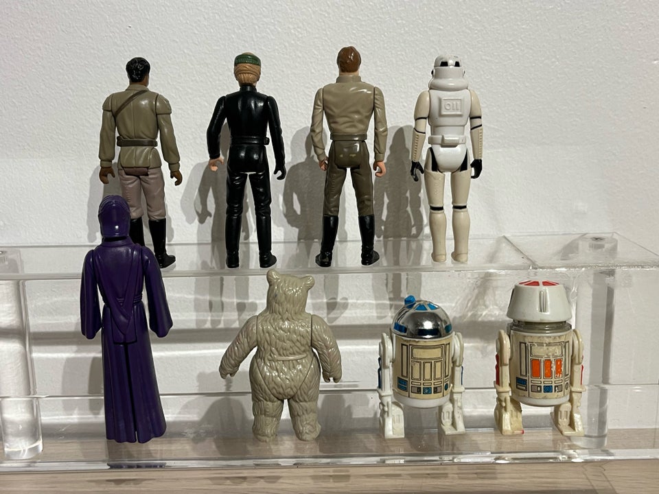 Vintage star wars last 17 figurer.,