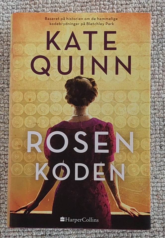 Rosenkoden, Kate Quinn, genre: