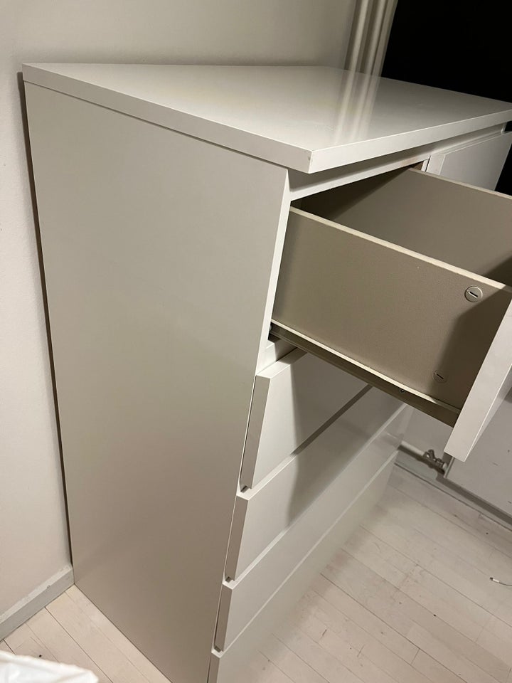 Komod, Ikea