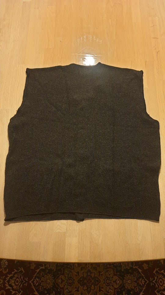 Vest, RePULL, str. 52