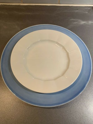 Porcelæn 5 frokosttallerkener 