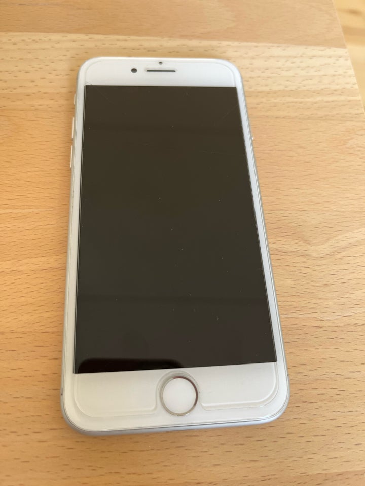 iPhone 8 64 GB aluminium