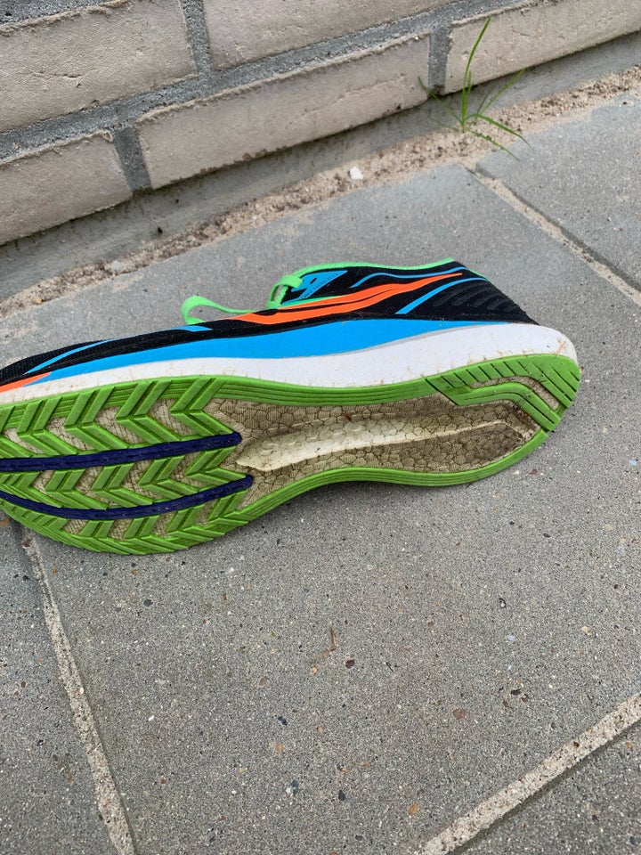 Løbesko, Saucony speed , Saucony