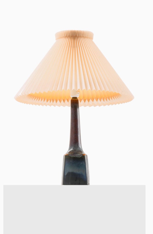 Anden bordlampe, Søholm af Einar