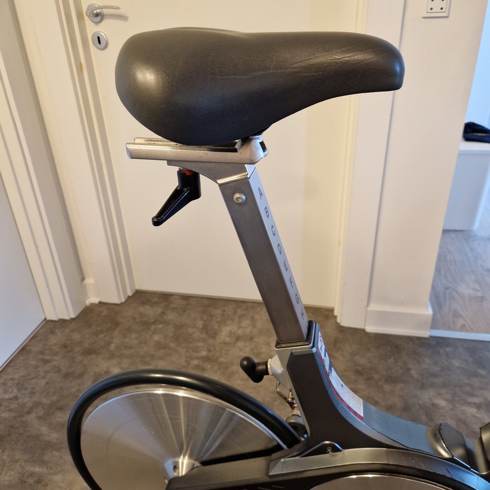 Spinningcykel, Keiser M3