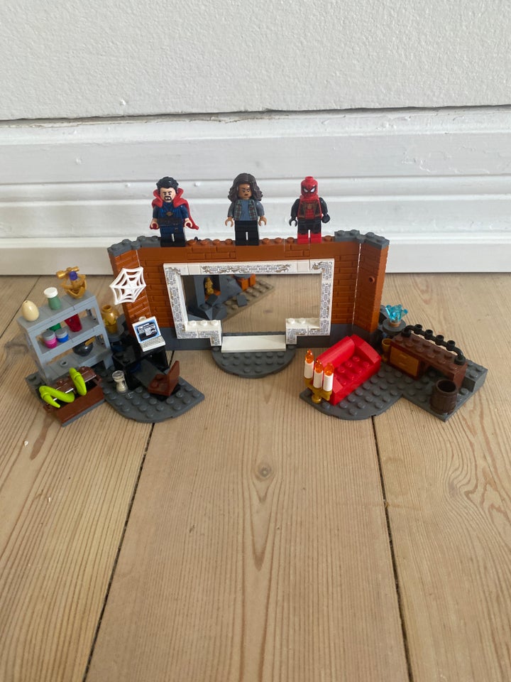 Lego Heroic Lego 76185