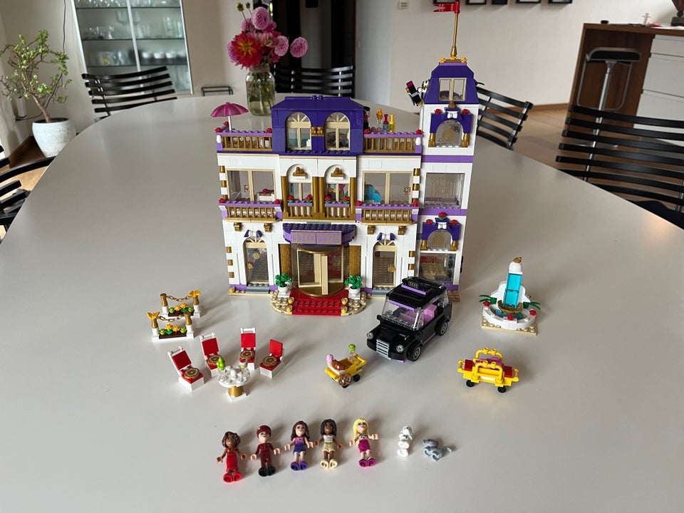 Lego Friends Heartlake Grand