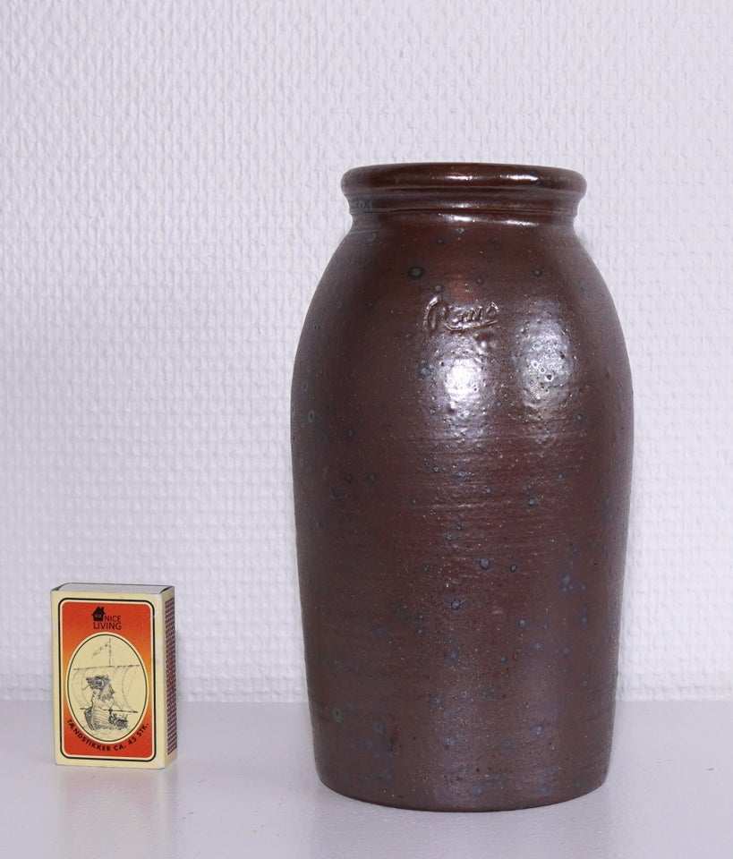 Vintage vase / krukke i stentøj