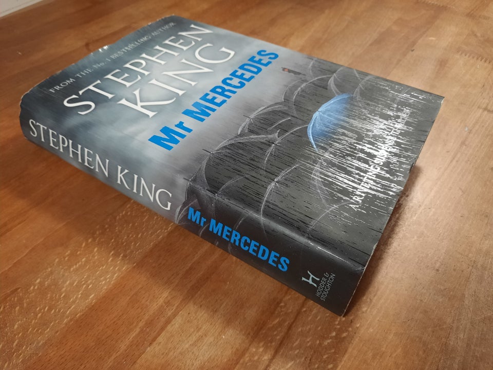 Mr. Mercedes, Stephen King, genre: