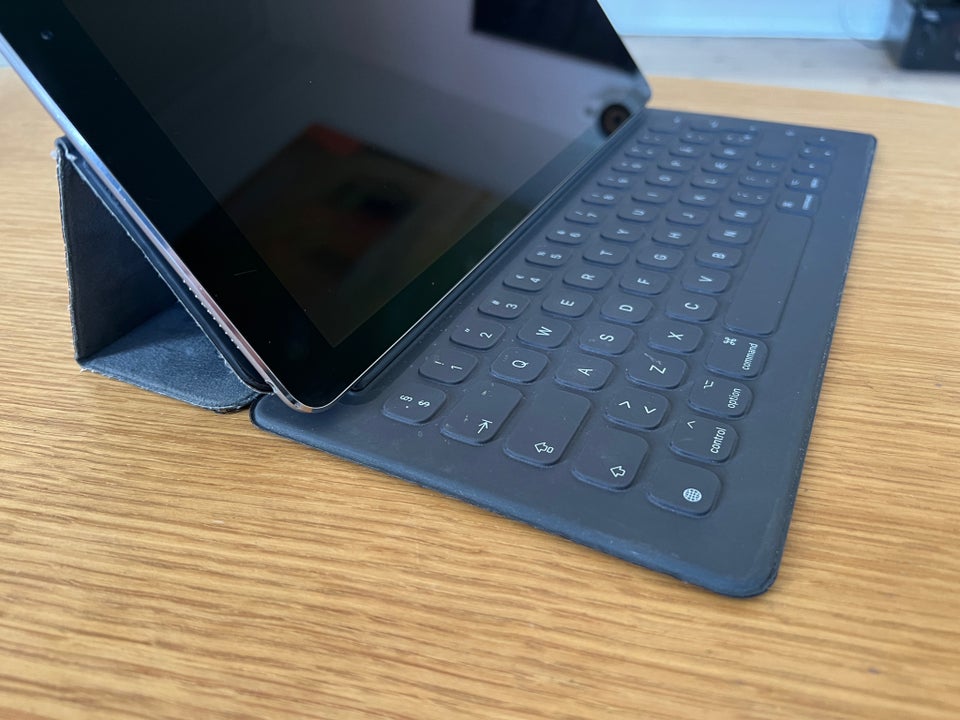 iPad Pro 2, 256 GB, sort