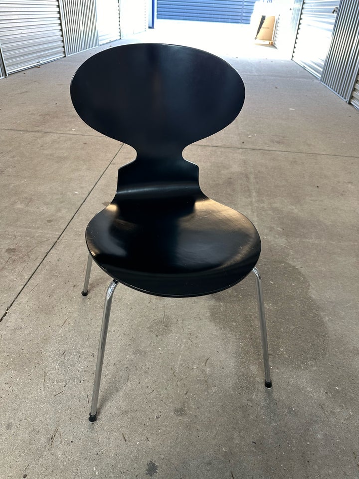 Arne Jacobsen, Myren, Stol