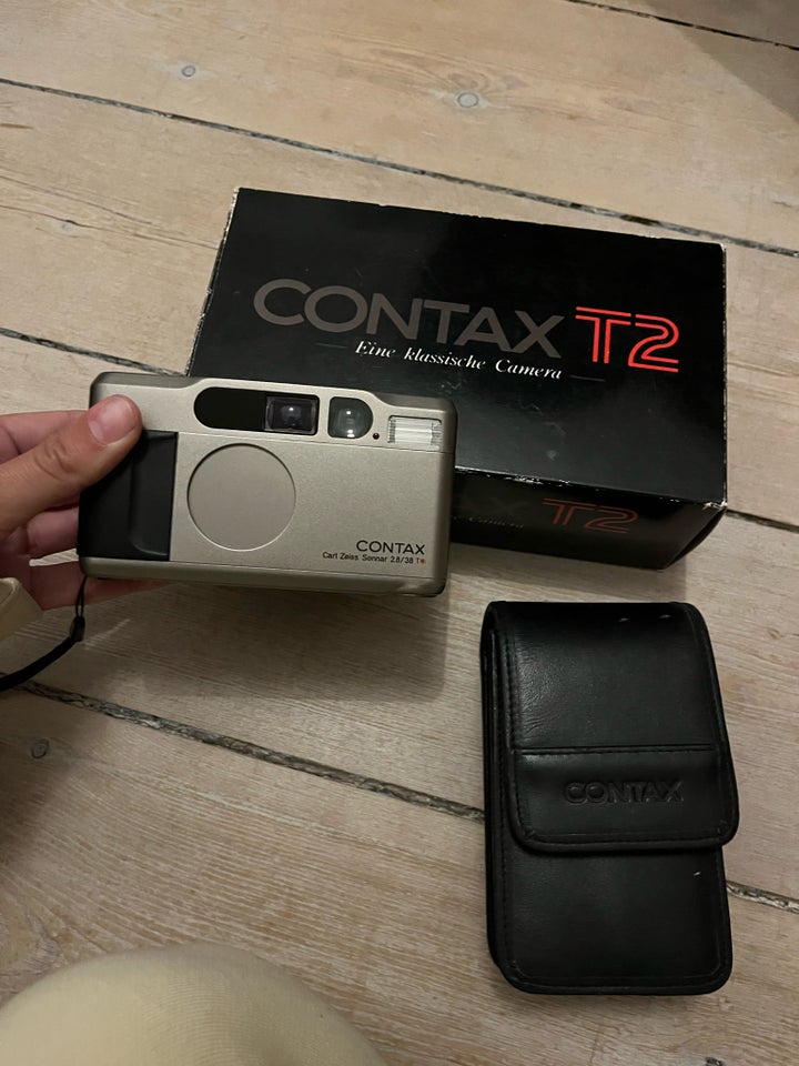 Contax, T2, Perfekt