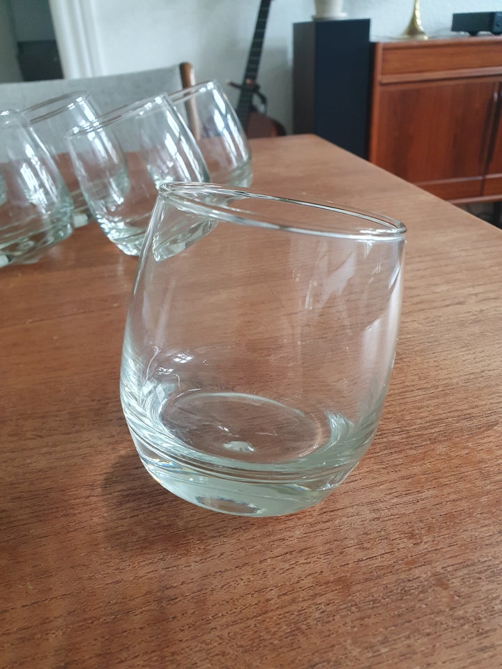 Glas, Whiskey- eller Baileyglas