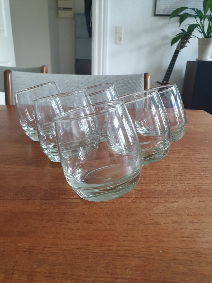 Glas, Whiskey- eller Baileyglas