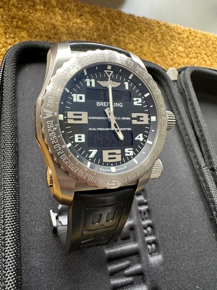 BREITLING EMERGENCY II