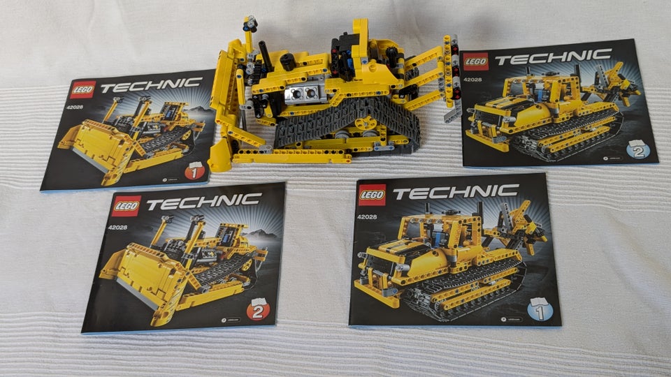 Lego Technic, 42028 Bulldozer