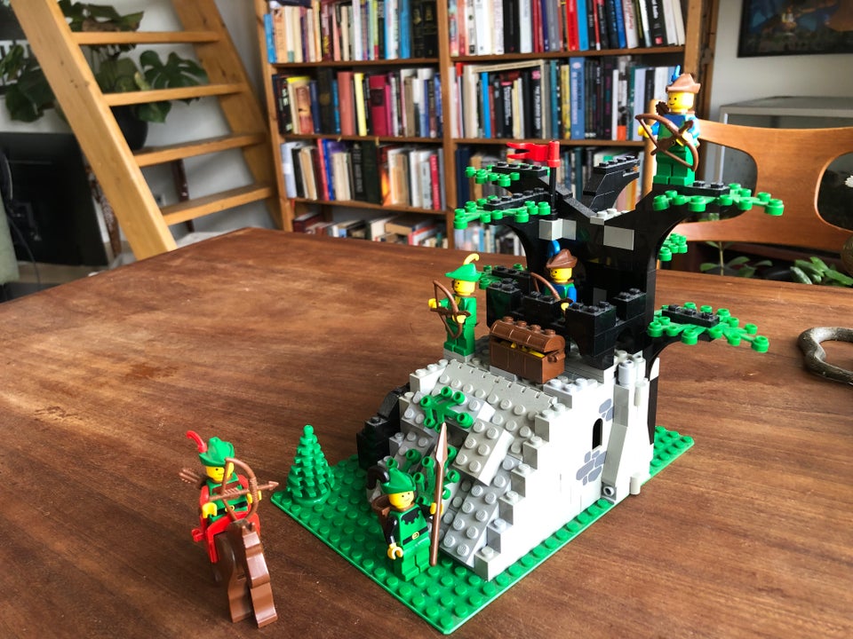 Lego Castle, 6066 Camouflaged