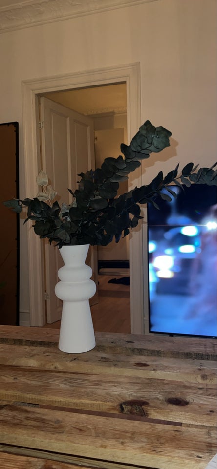 Vase, HM