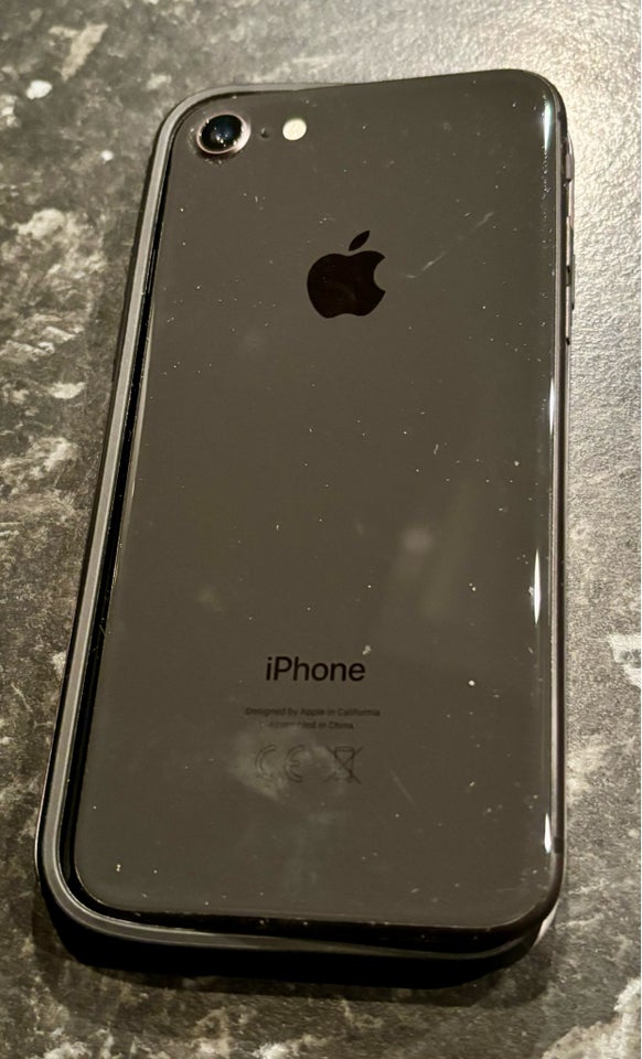 iPhone 8, 64 GB, grå