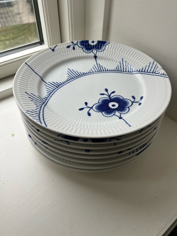 Porcelæn, Tallerkener, Royal