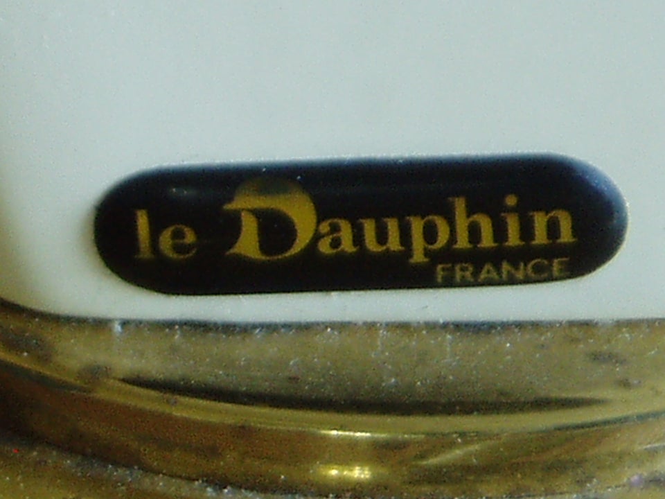 Anden bordlampe, Le Dauphine