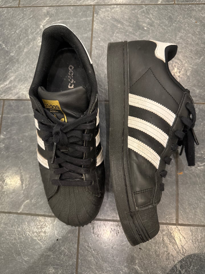 Sneakers, Adidas, str. 42