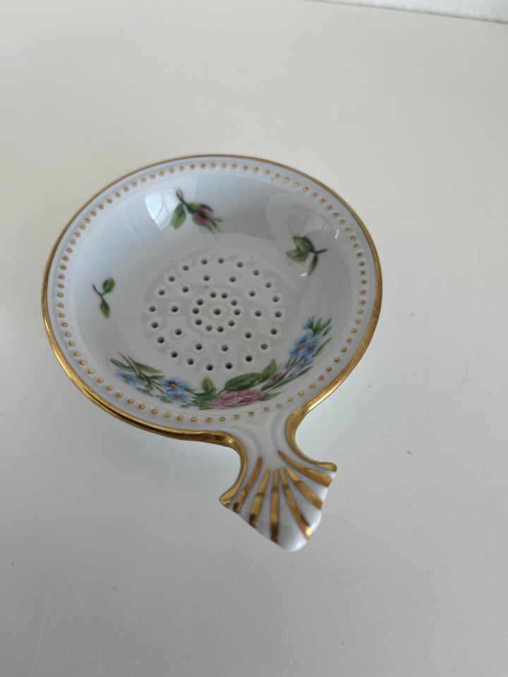 Meget smuk porcelæns si 10 cm i dia