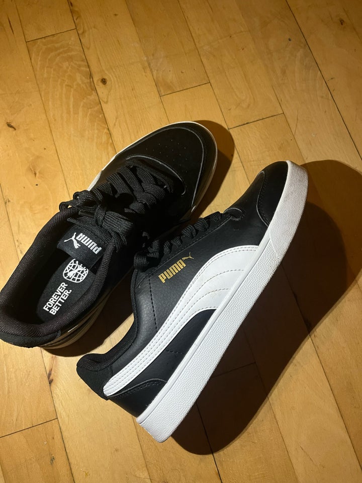 Sneakers, Puma, str. 40