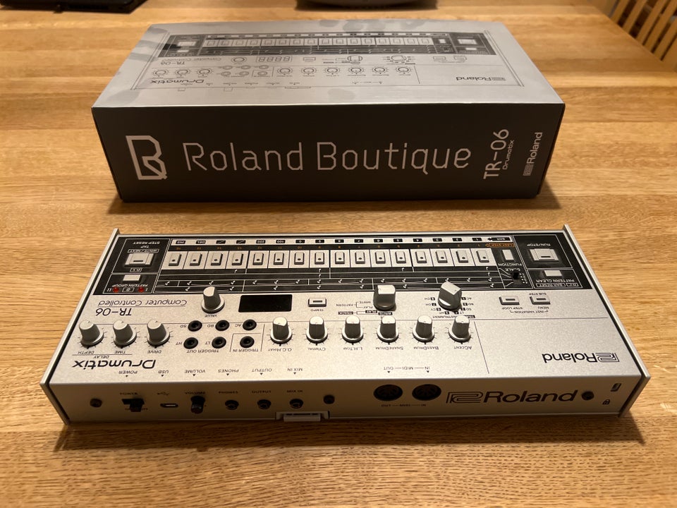 Trommemaskine, Roland TR-06