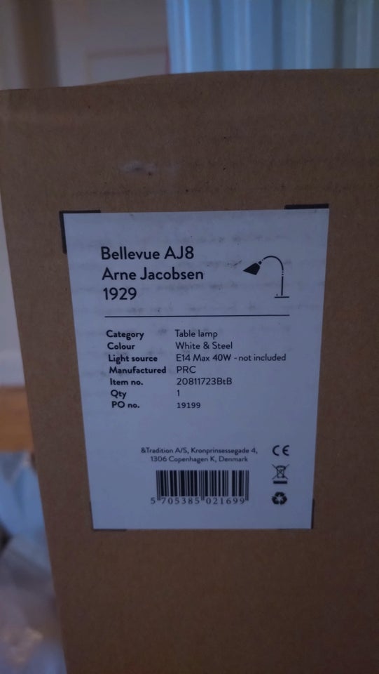 Lampe, Belleveu AJ8