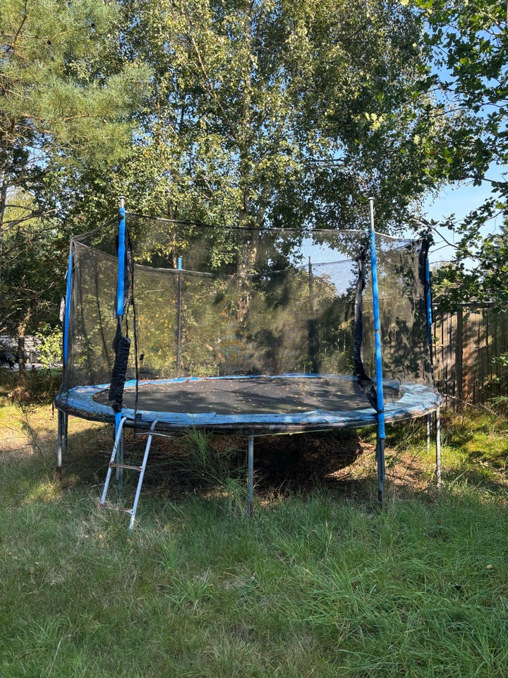 Trampolin