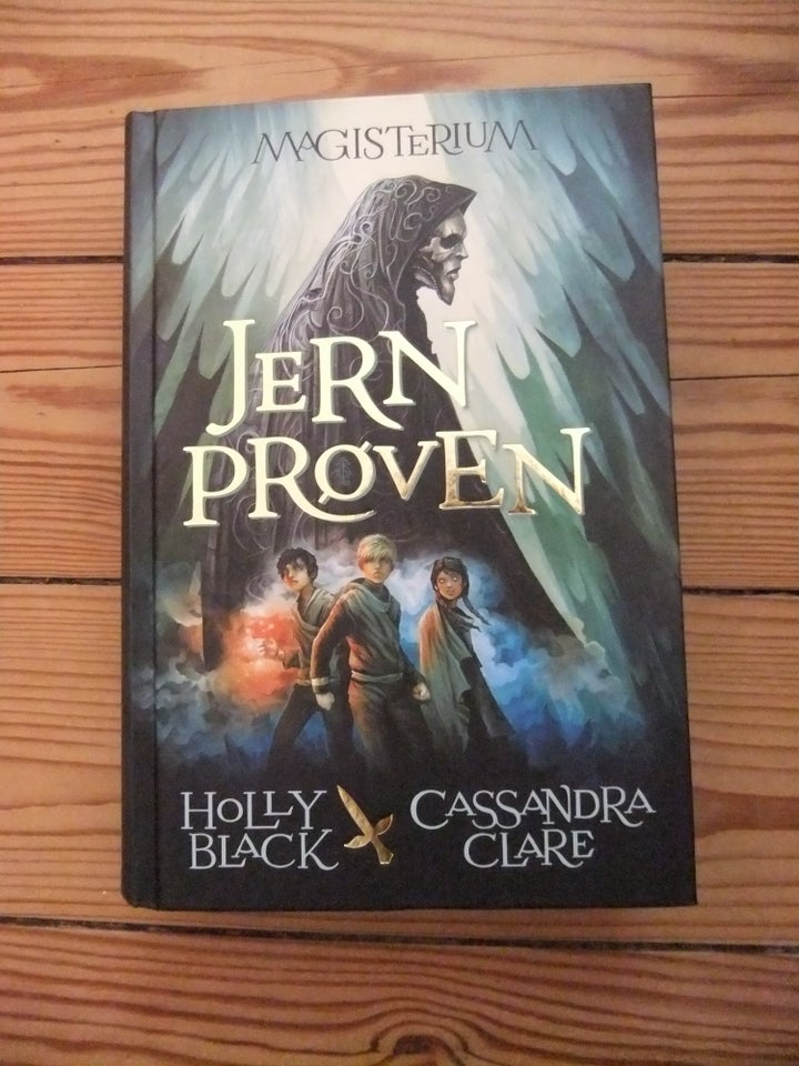 Jern Prøven, Holly Black, genre: