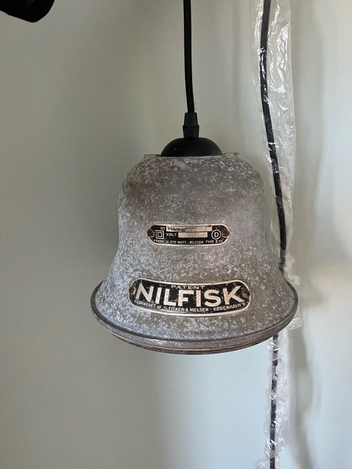 Anden loftslampe, Nilfisk