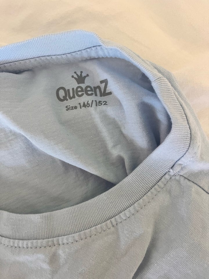 T-shirt T-Shirt  Queenz