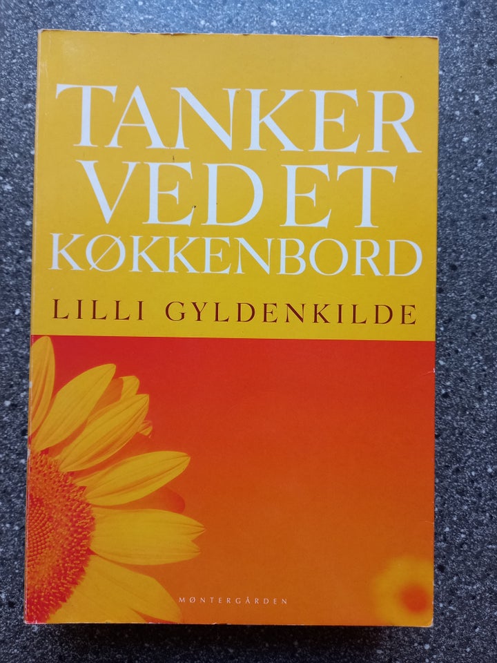 Tanker ved køkkenbordet Lilly