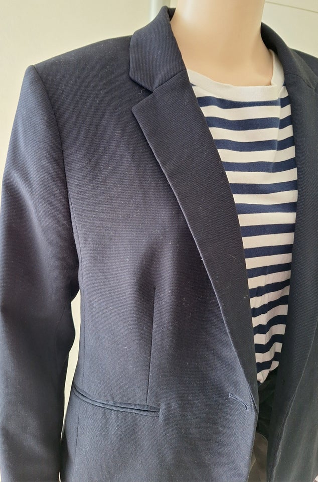 Blazer, str. 44, HM