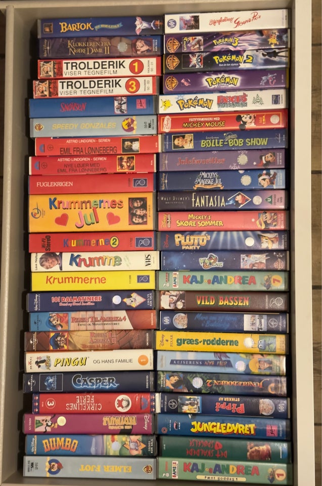 Anden genre, Over 100 stk VHS Video