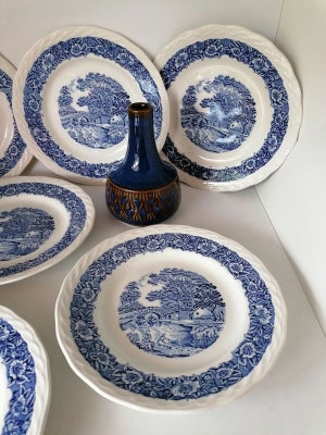 Porcelæn Kagetallerkener WH