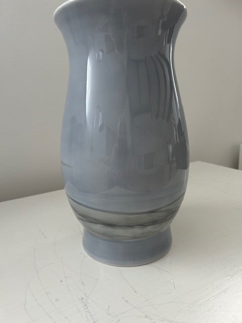 Porcelæn Vase Bing  Grøndal