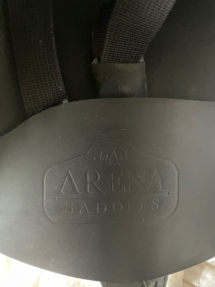 Allround 17 tommer  Arena Saddles