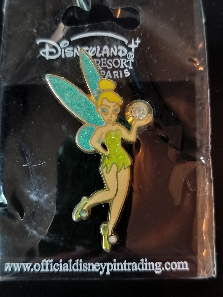 Emblemer Disney pins